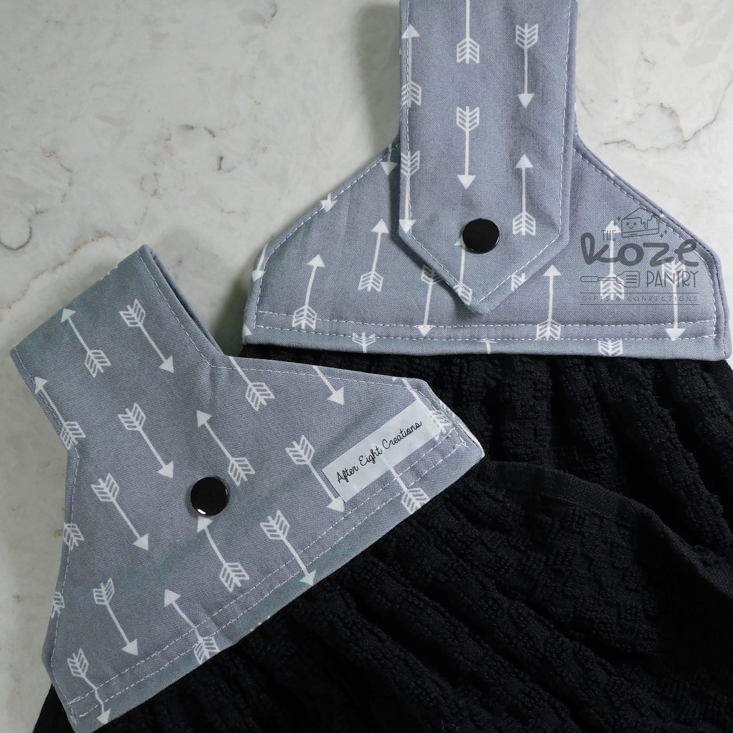 Gray Arrow Hanging Snap Towels